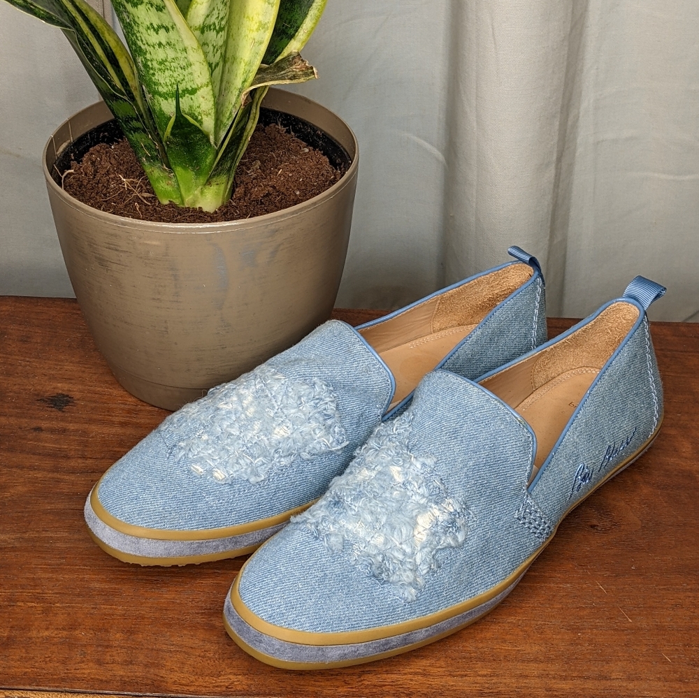 Bill Blass distressed denim Sutton loafers 7.5